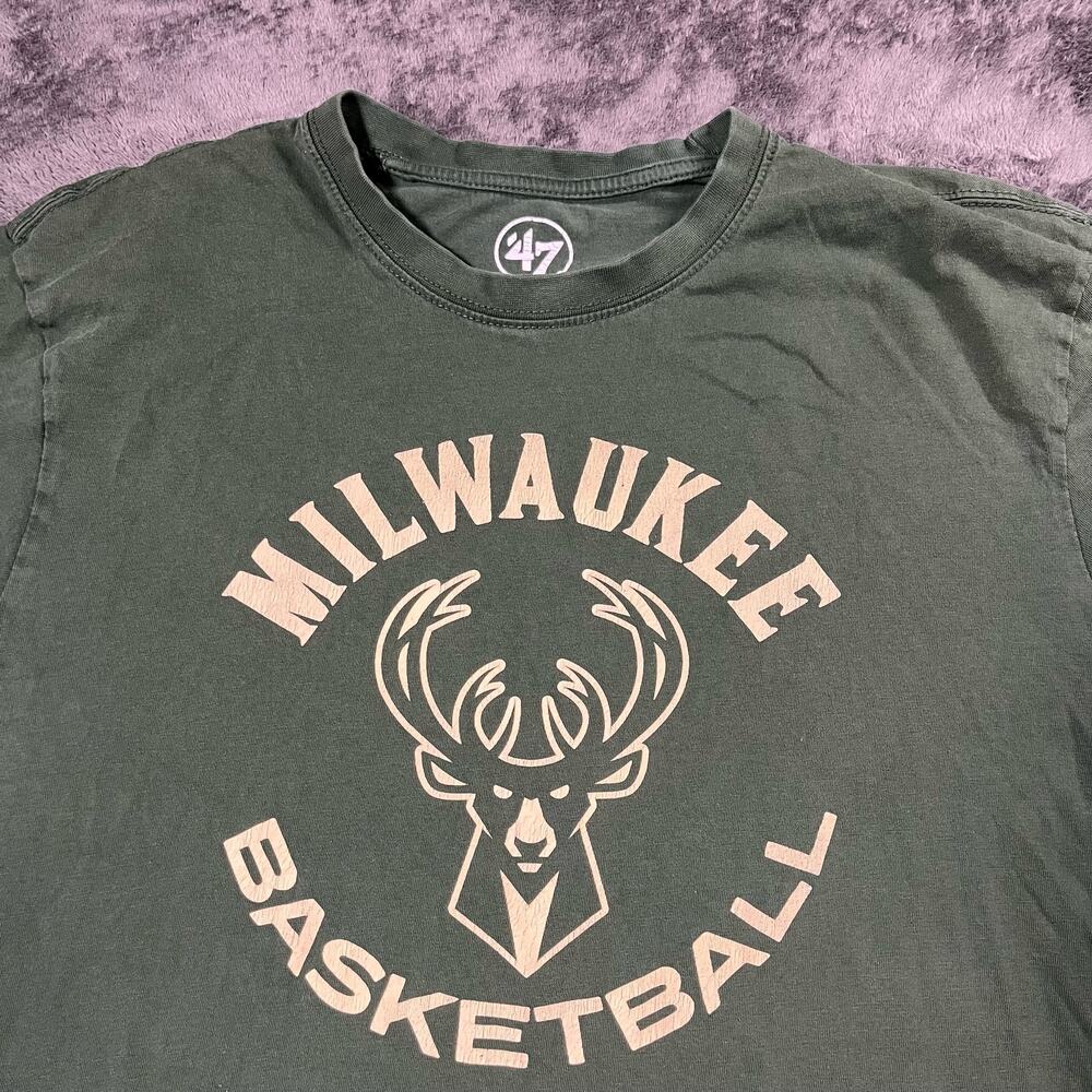 Vintage Milwaukee Bucks NBA Sportswear T Shirt Green Basketball